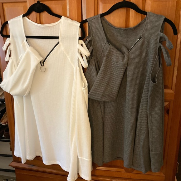 Top - Picture 2 of 2